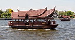 Chaopraya River Bangkok_3609.JPG